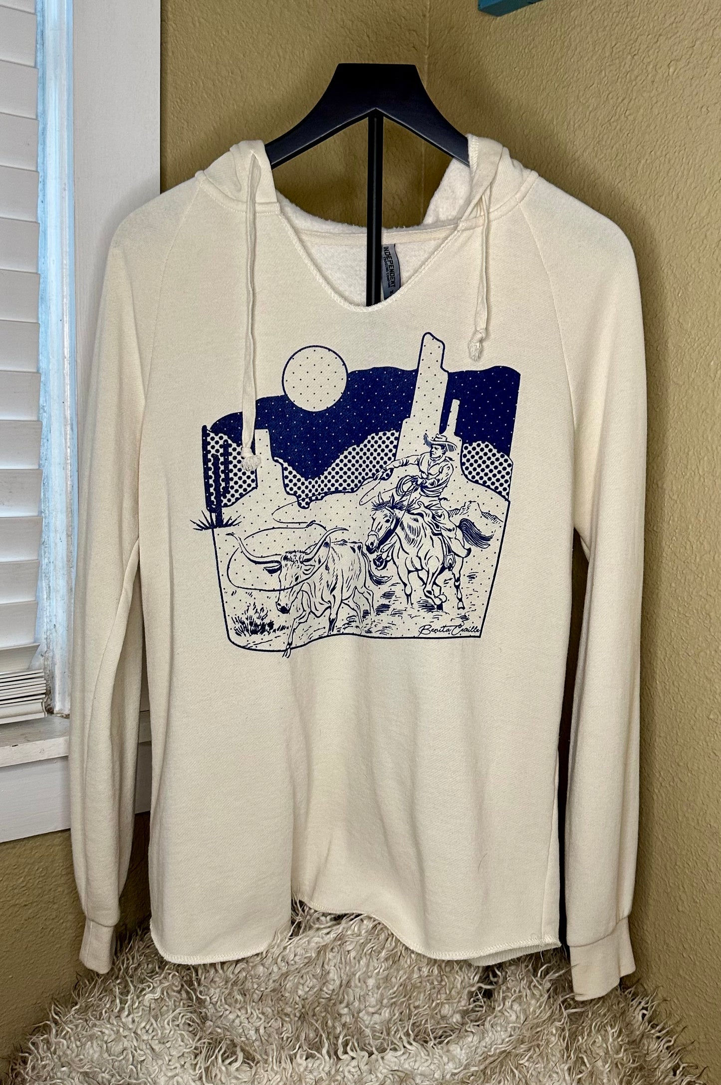 Side Medium Lightweight Hoodie