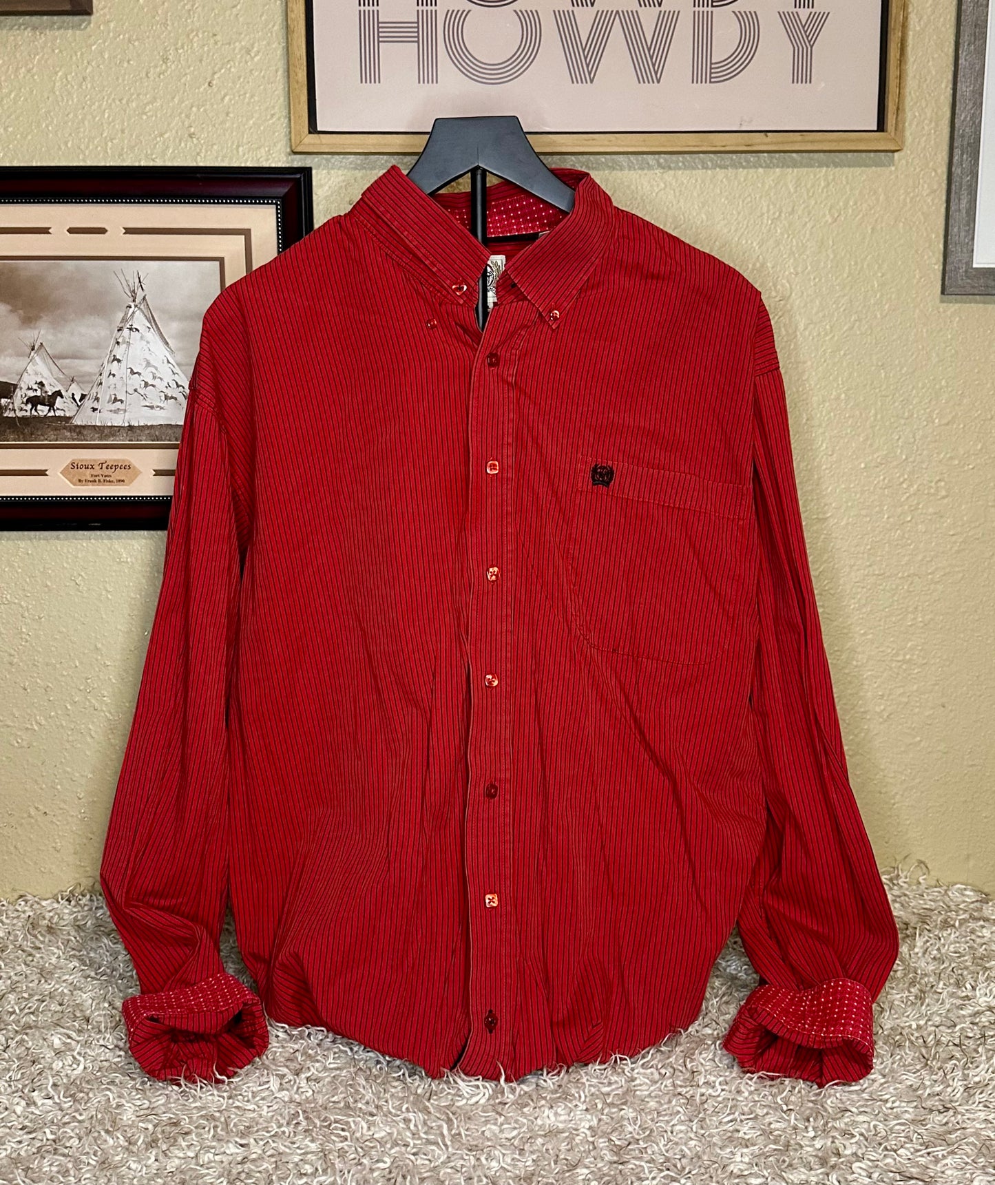 Cinch Long Sleeve Button Up, Size XL