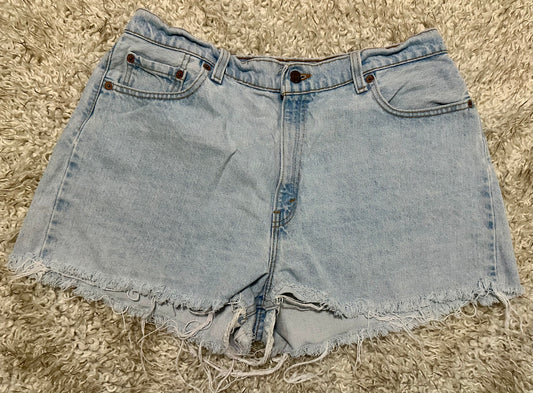 Levi's Shorts, Size 34