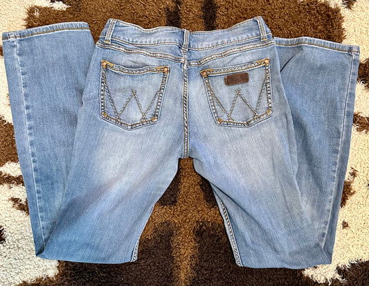 Women's Wrangler Jeans, Size 9/10X34